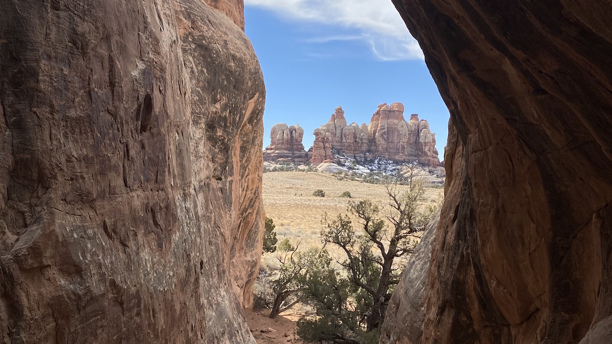 Canyonlands Needles District Full Day Private Sightseeing or Hiking Tour